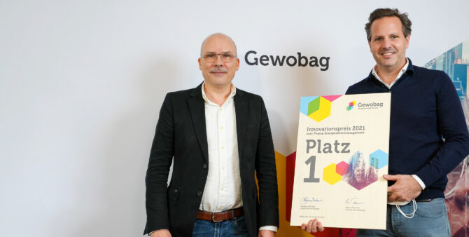 Sven Harke und Christopher von Gumppenberg bei der Preisübergabe vom Innovationspreis.