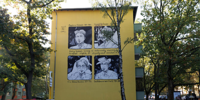Totale der One Wall der Künstlerin Paula Marie in der Paul-Hertz-Siedlung. Foto: Bianka Gericke